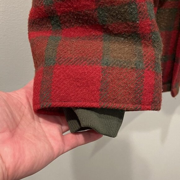 L.L BEAN PLAID ZIP VINTAGE COAT - Picture 5 of 15